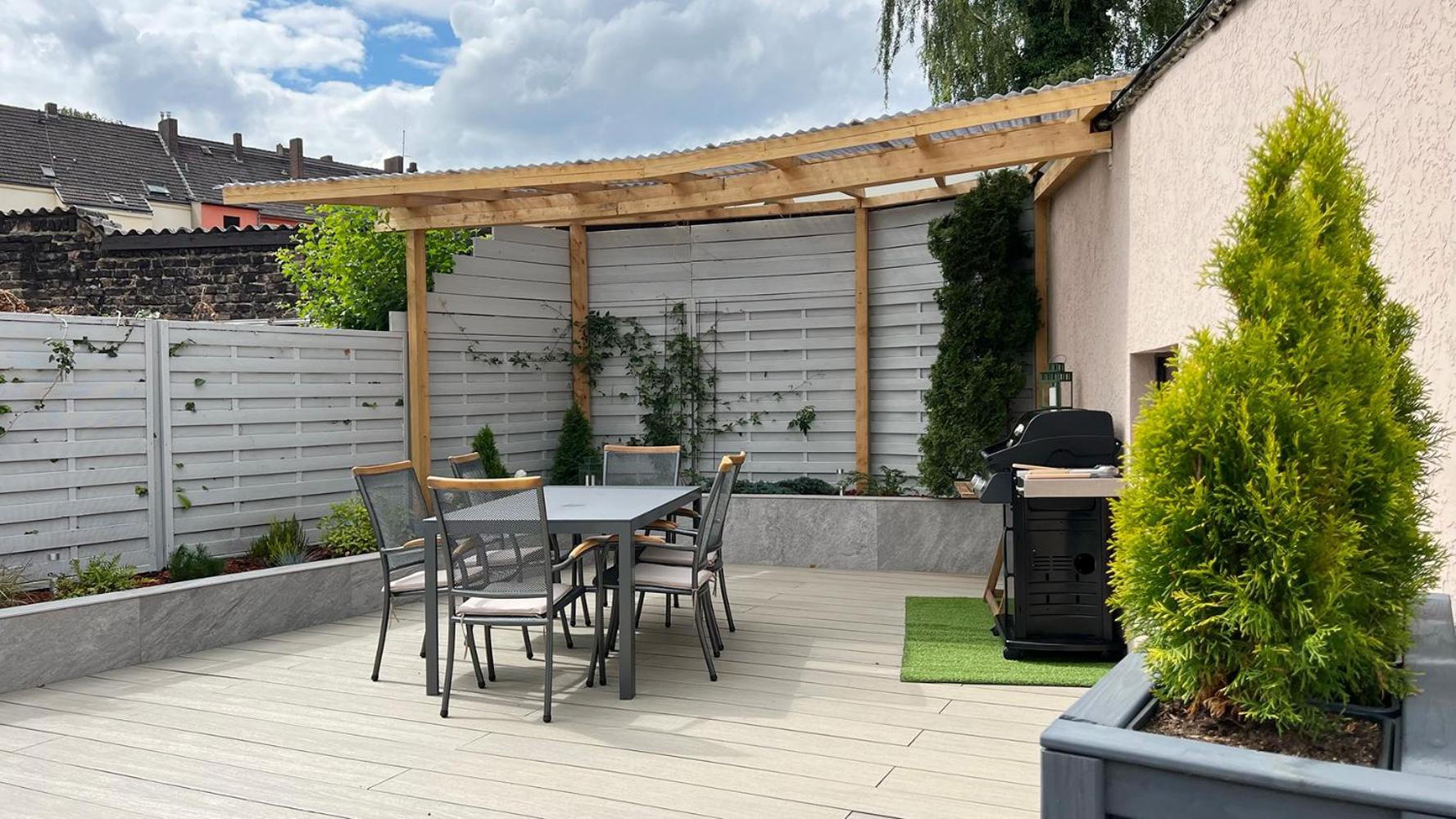 Appartamento Big Flat With Fresh Renovation, Free Parking, Sonyps, Netflix Duisburgo Esterno foto